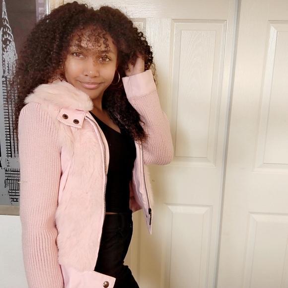 Pink fluffy jacket - Picture 3 of 3